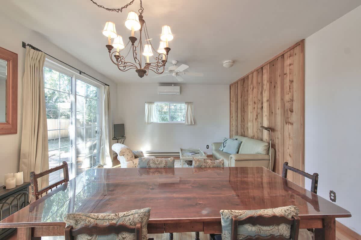 Upcycled Oasis - McMinnville Couple Monthly Stay — photo 13