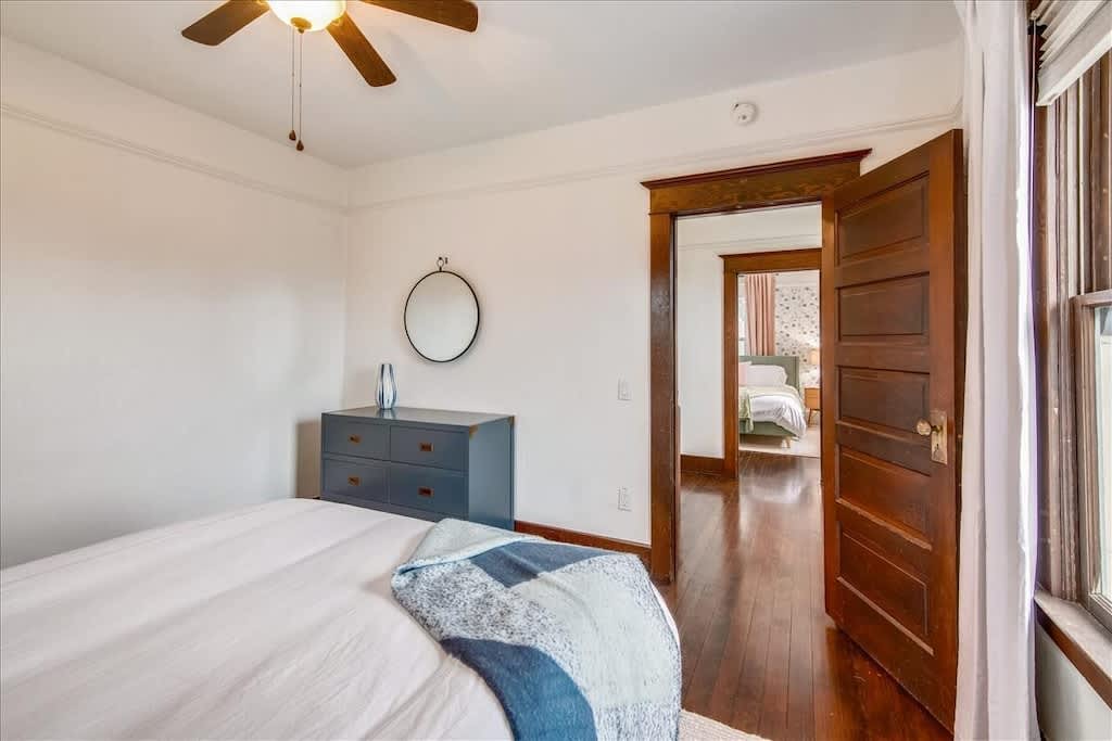 Vino e Vita Historic Pet-Friendly Home-EV Charger — photo 30