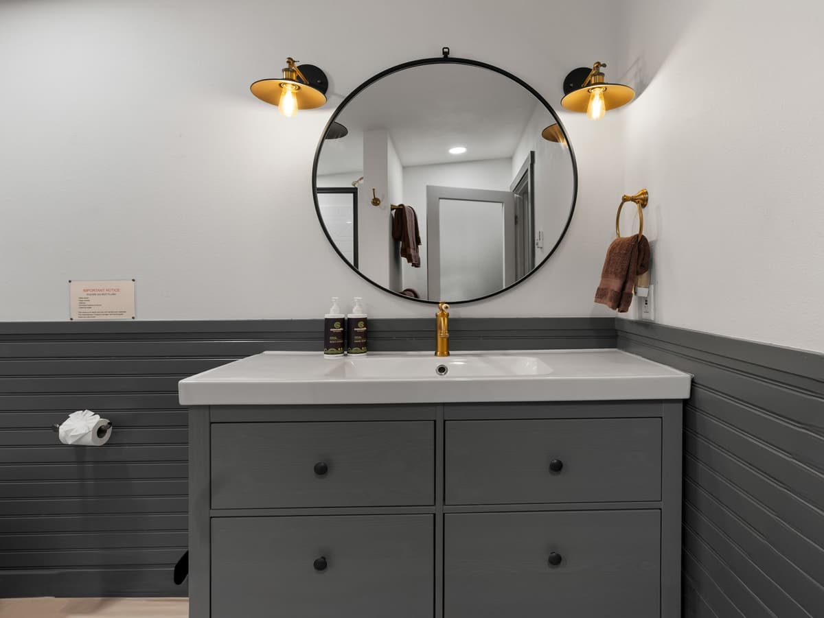 Whispering Pines: Hot Tub Retreat w Sports Court — photo 42