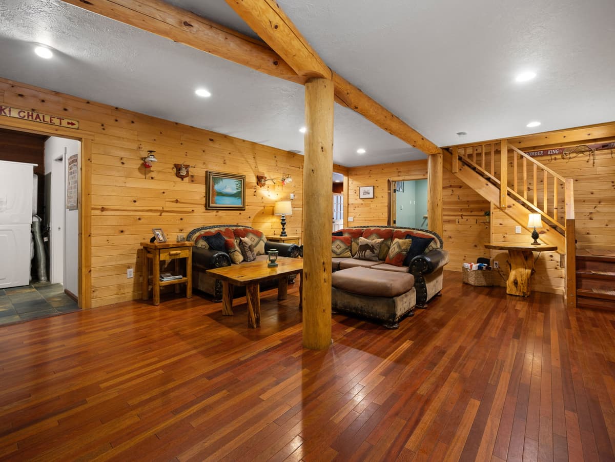 Whispering Pines: Hot Tub Retreat w Sports Court — photo 11
