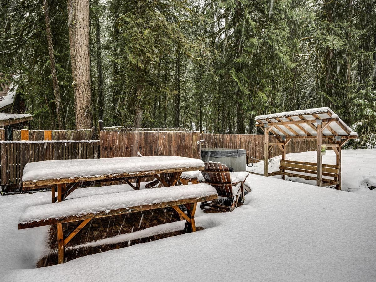 Whispering Pines: Hot Tub Retreat w Sports Court — photo 60