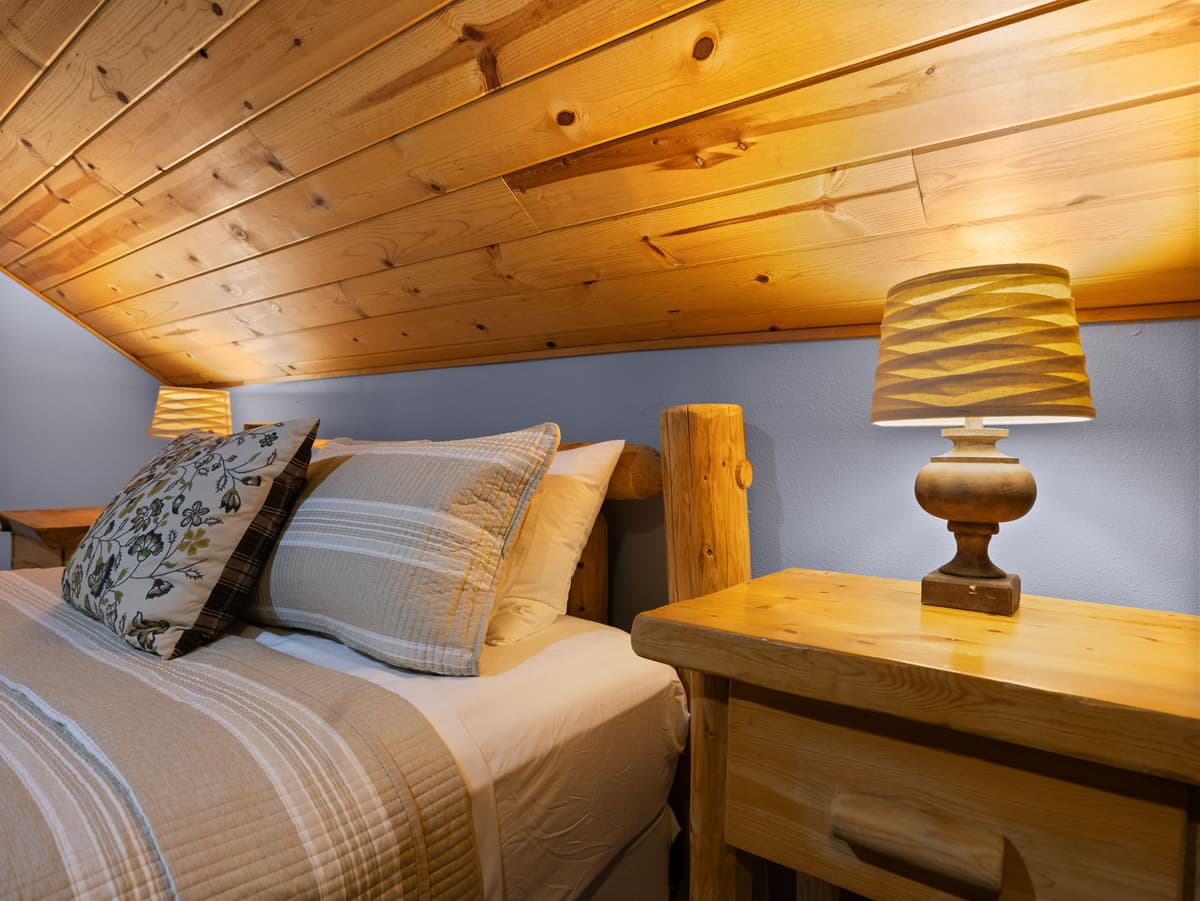 Whispering Pines: Hot Tub Retreat w Sports Court — photo 47