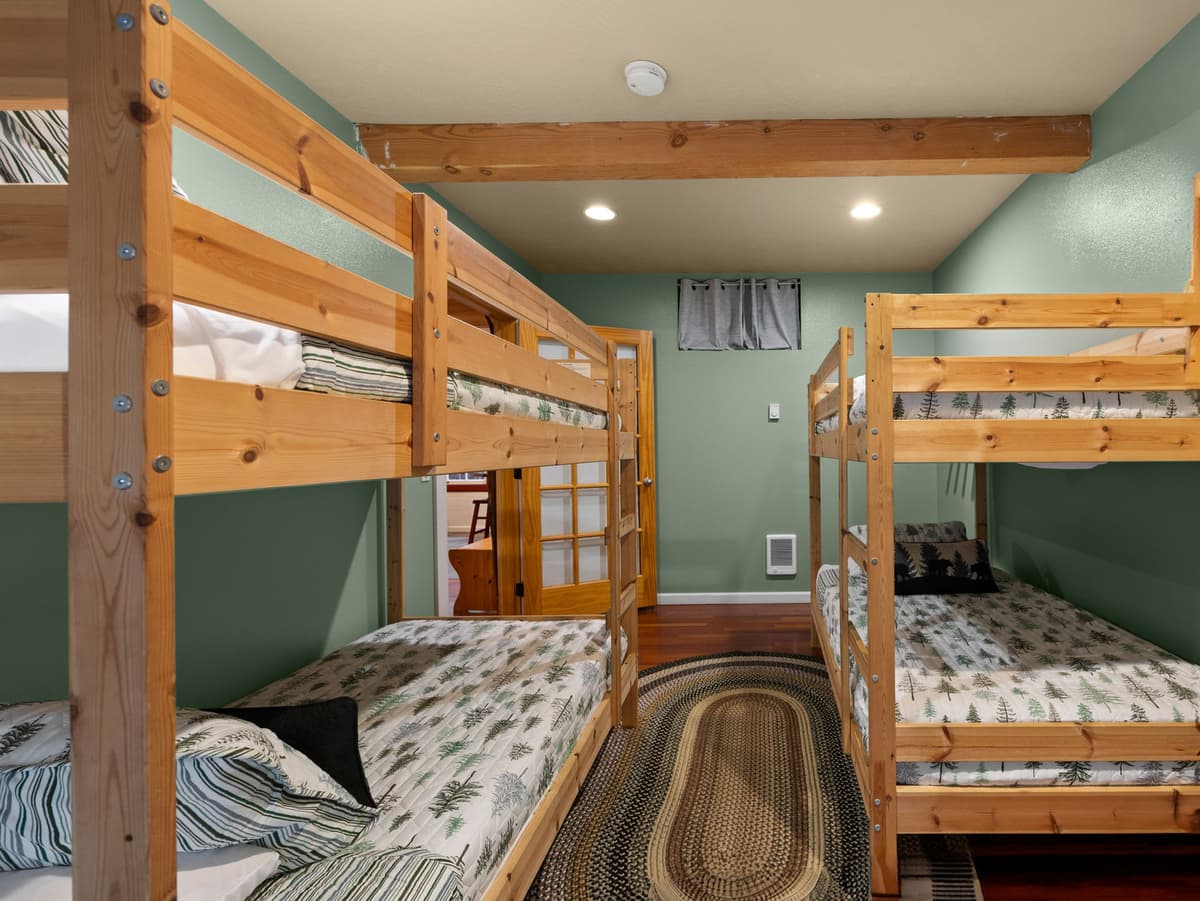 Whispering Pines: Hot Tub Retreat w Sports Court — photo 14