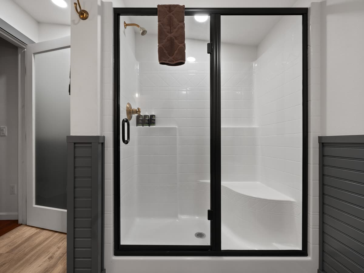 Whispering Pines: Hot Tub Retreat w Sports Court — photo 44