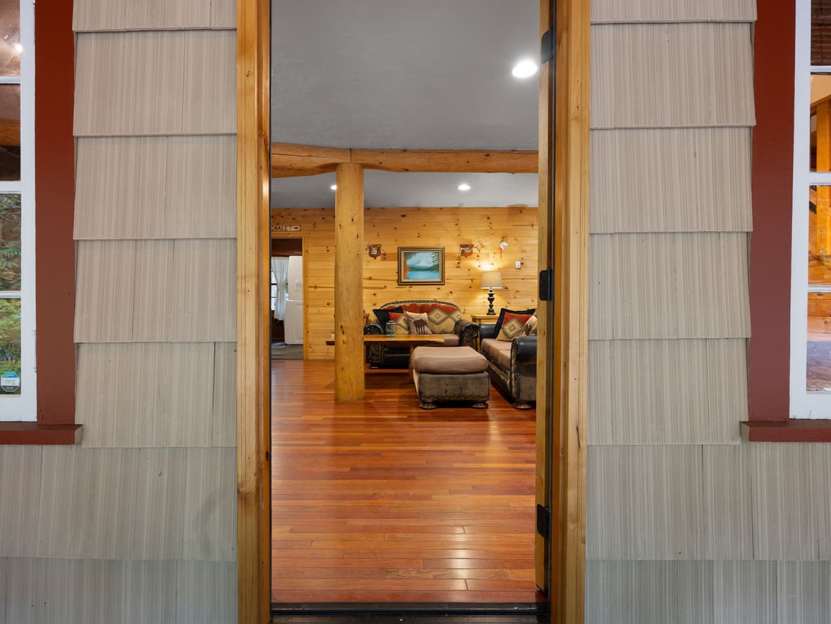 Whispering Pines: Hot Tub Retreat w Sports Court — photo 10