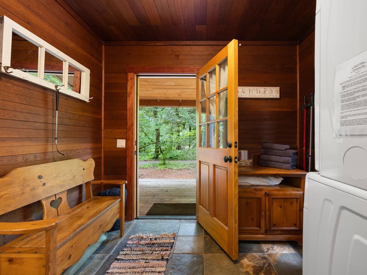 Whispering Pines: Hot Tub Retreat w Sports Court — photo 27