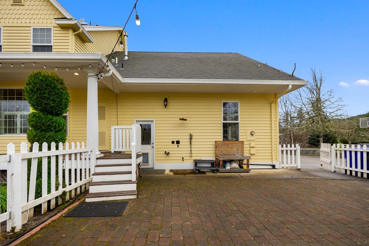Wild Haven Retreat- Spacious Home Close to Nature — photo 49