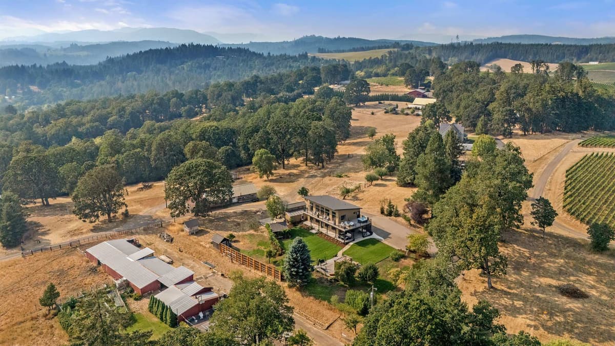 Summers Hill - Newly Built Wine Country Estate — photo 58