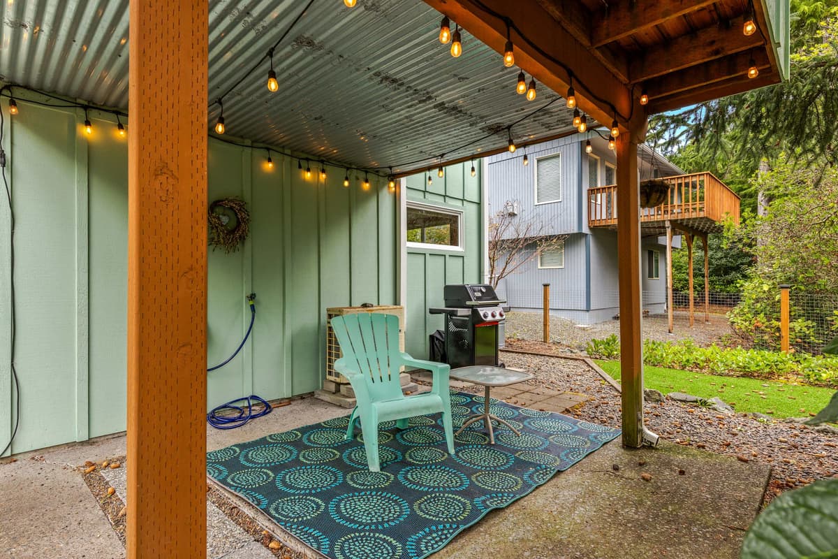 Spyhop Hideaway - Walk to beach | Pet-friendly — photo 41