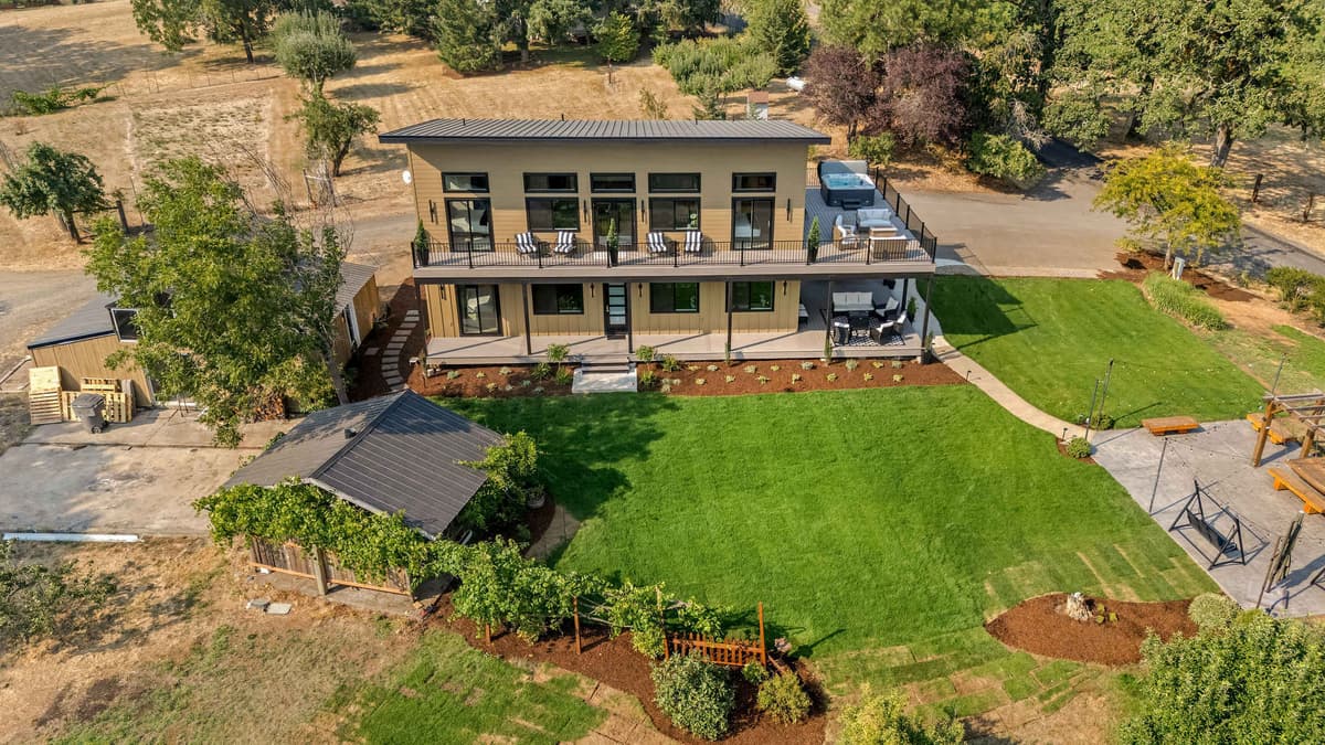 Summers Hill - Newly Built Wine Country Estate — photo 60