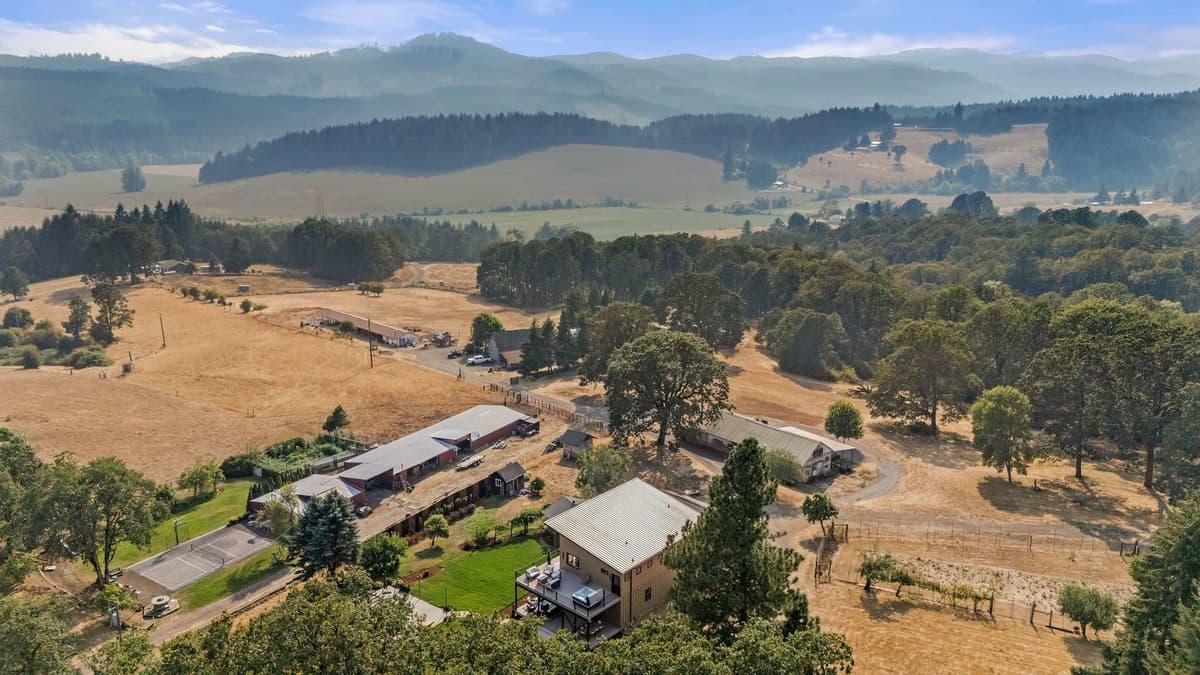 Summers Hill - Newly Built Wine Country Estate — photo 66