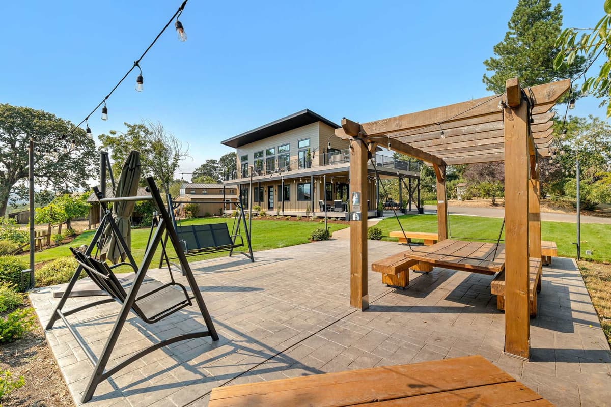 Summers Hill - Newly Built Wine Country Estate — photo 56