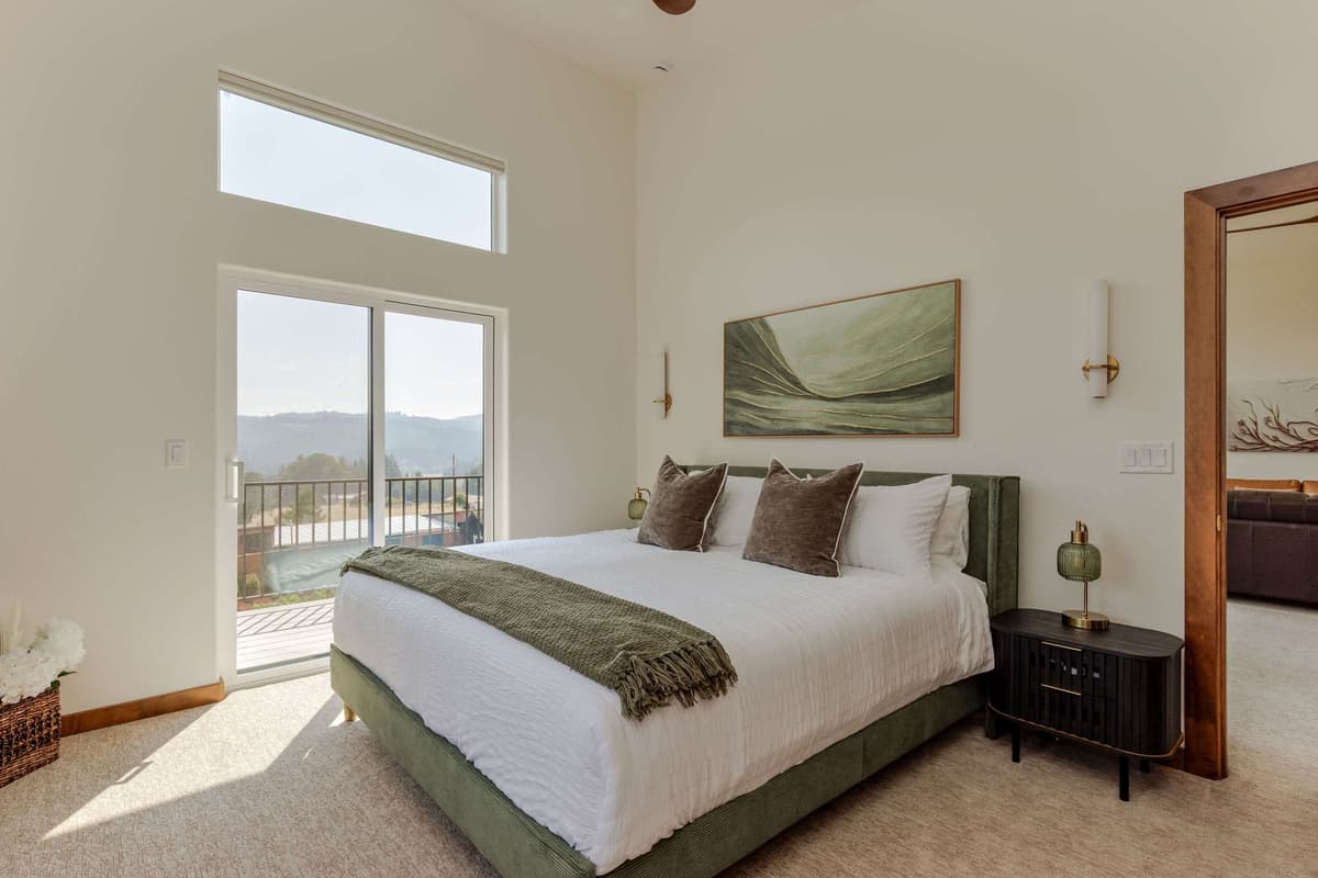 Summers Hill - Newly Built Wine Country Estate — photo 39