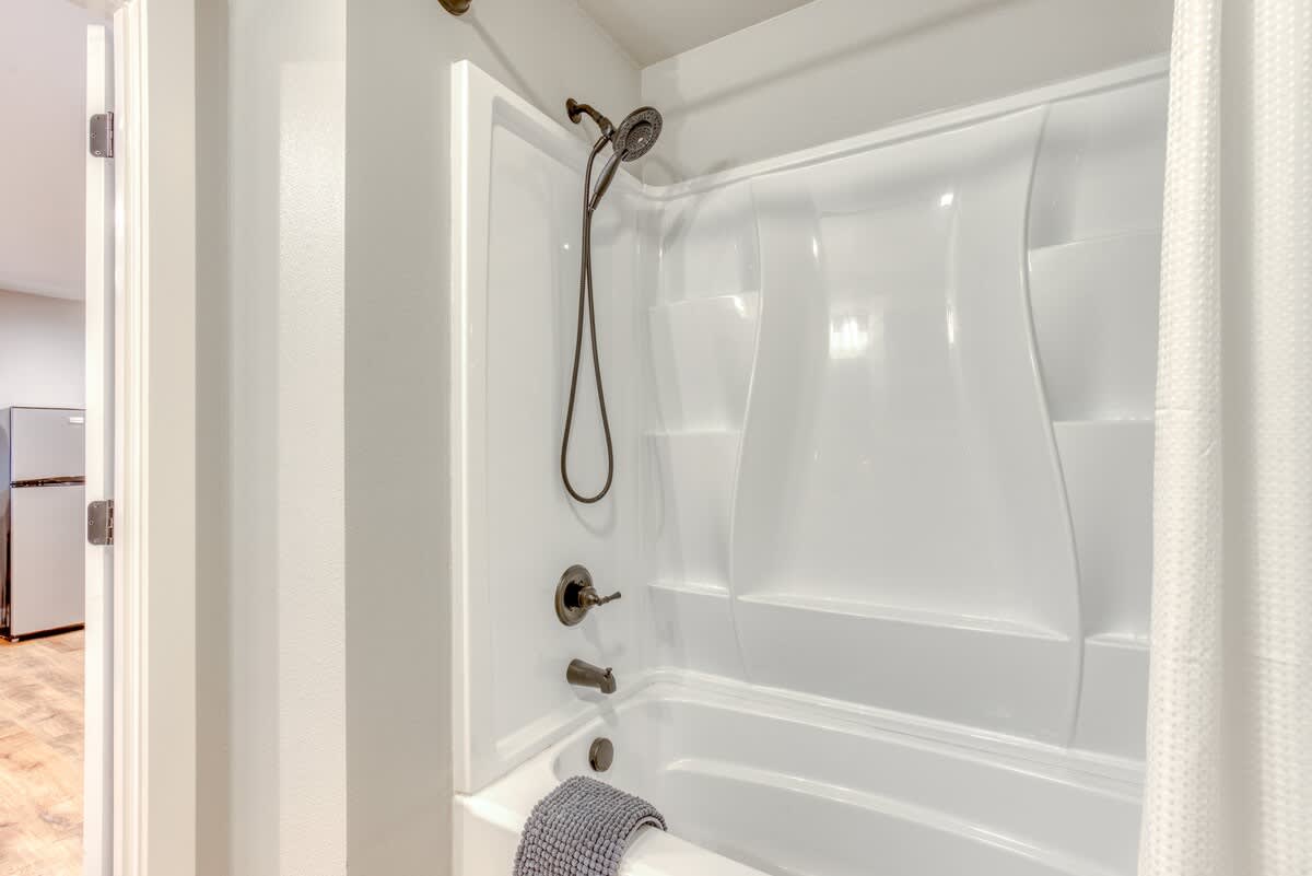 Entire Renovated Motel with Rustic Charm — photo 69