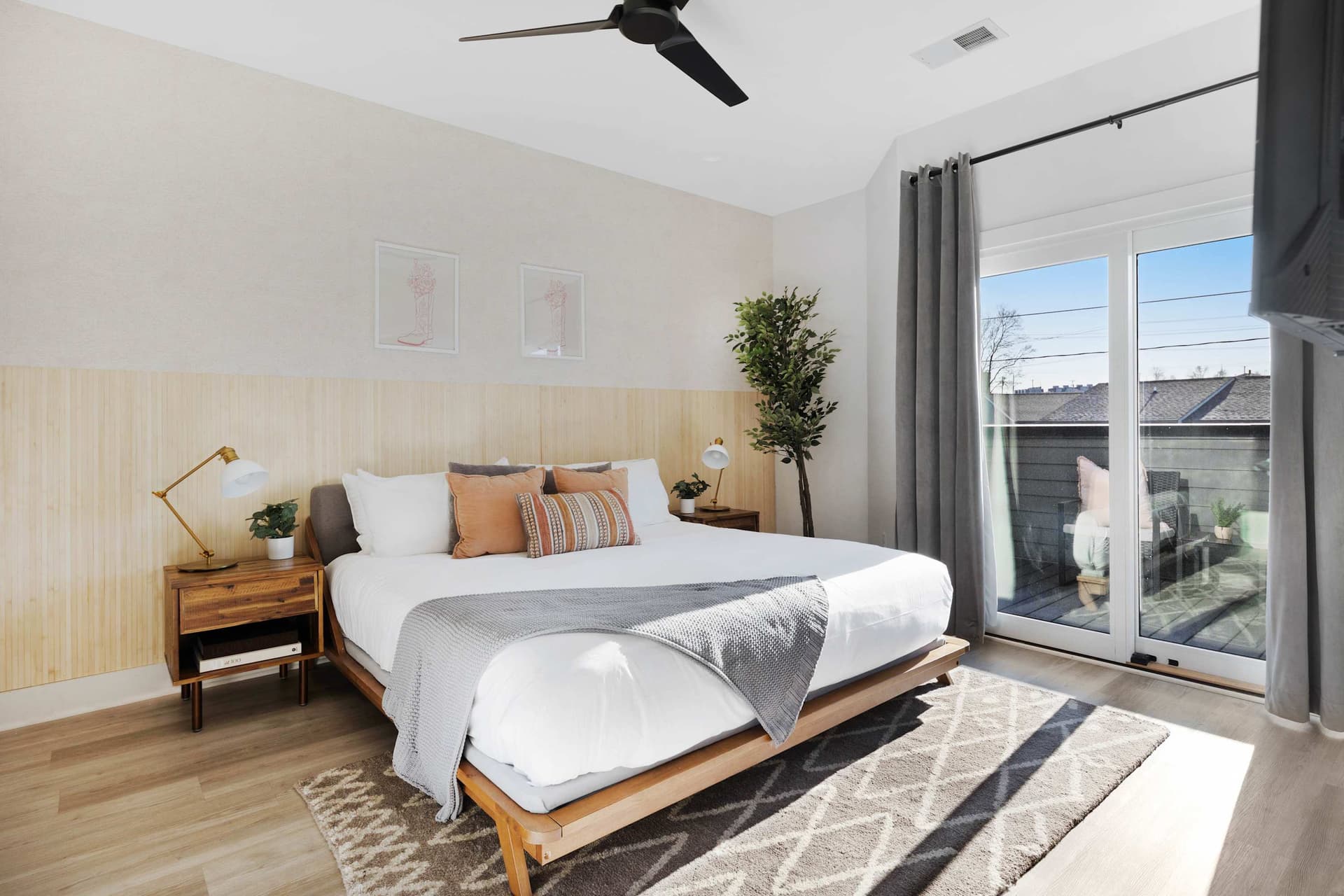 Camellia | Rooftop & Pet-Friendly Stay — photo 3