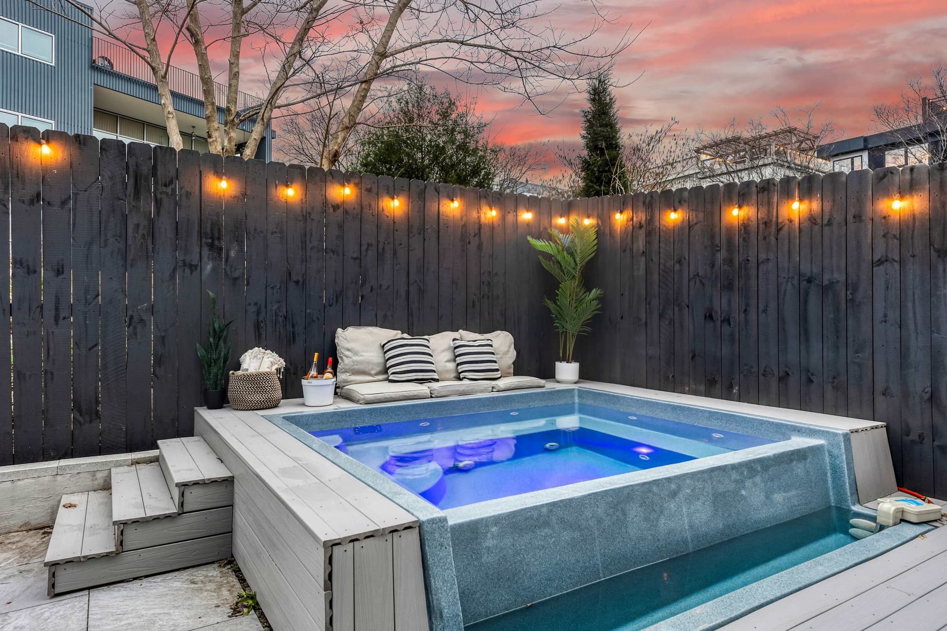 Gulch House | Pool Retreat Near Broadway — photo 3