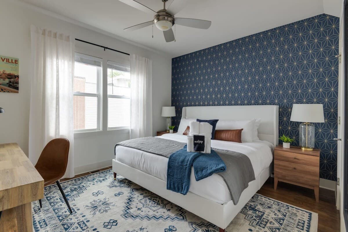 Harper House | Rooftop Stay Near Broadway — photo 5