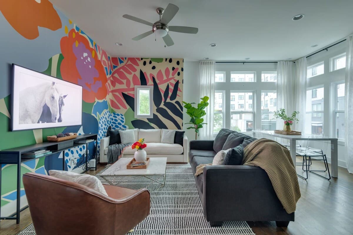 Harper House | Rooftop Stay Near Broadway — photo 8