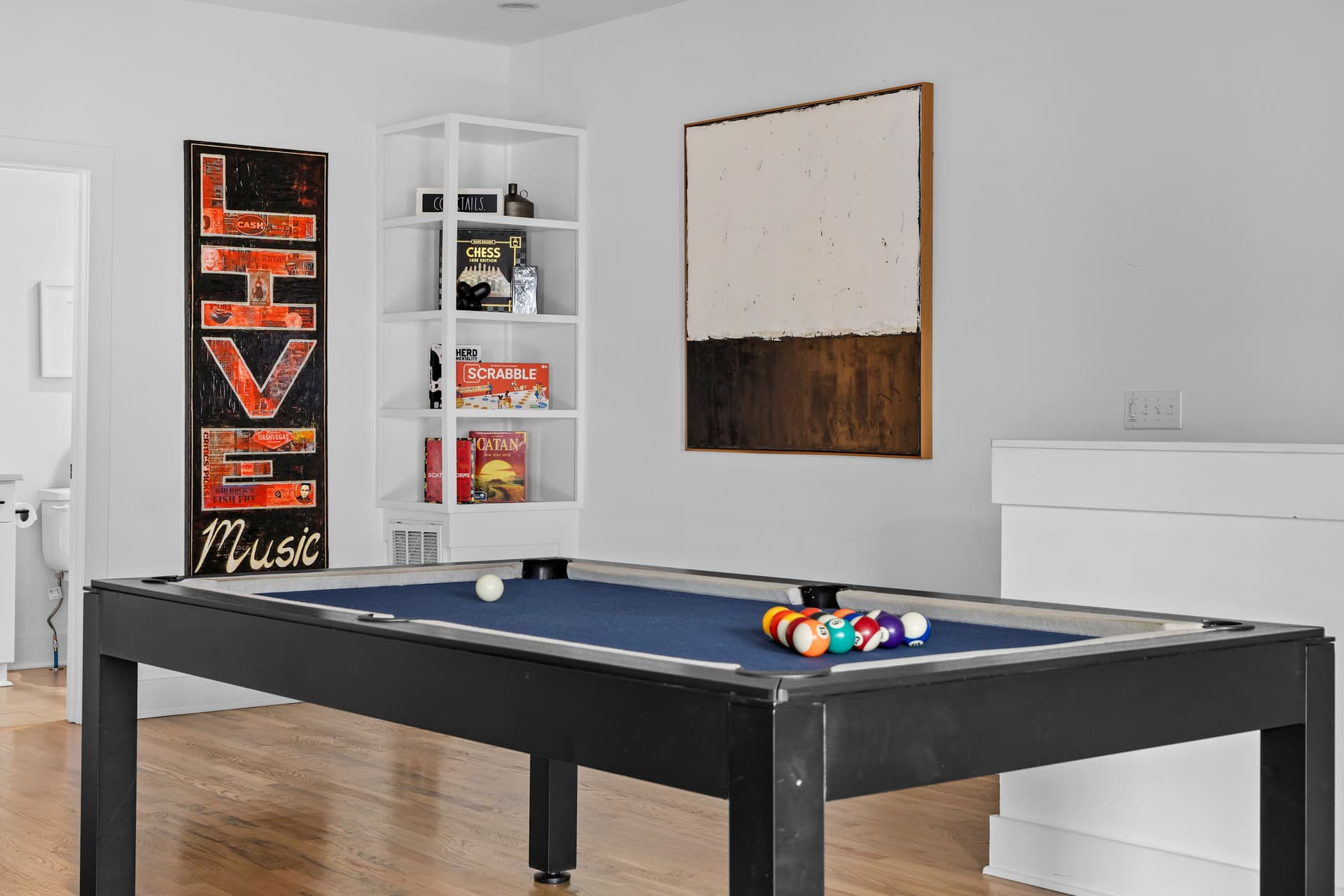The Waylon • Rooftop Sauna + Pool Table + 11 beds — photo 5