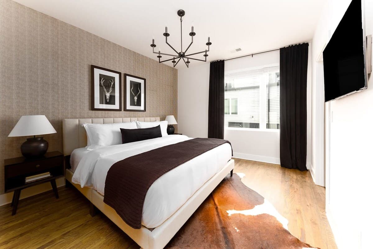 The Willow - Rooftop w/ Skyline Views + Sauna! — photo 5
