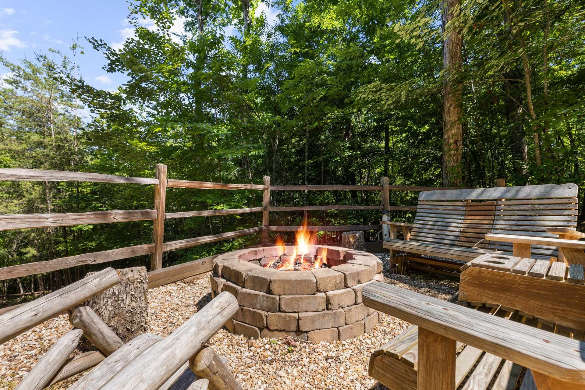 Mountain Views | Hot Tub, Arcade Game & Firepit — photo 4