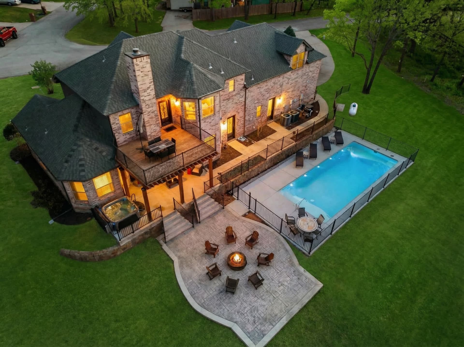 The Cove: Heated Pool, Hot Tub, Lake Access — photo 1