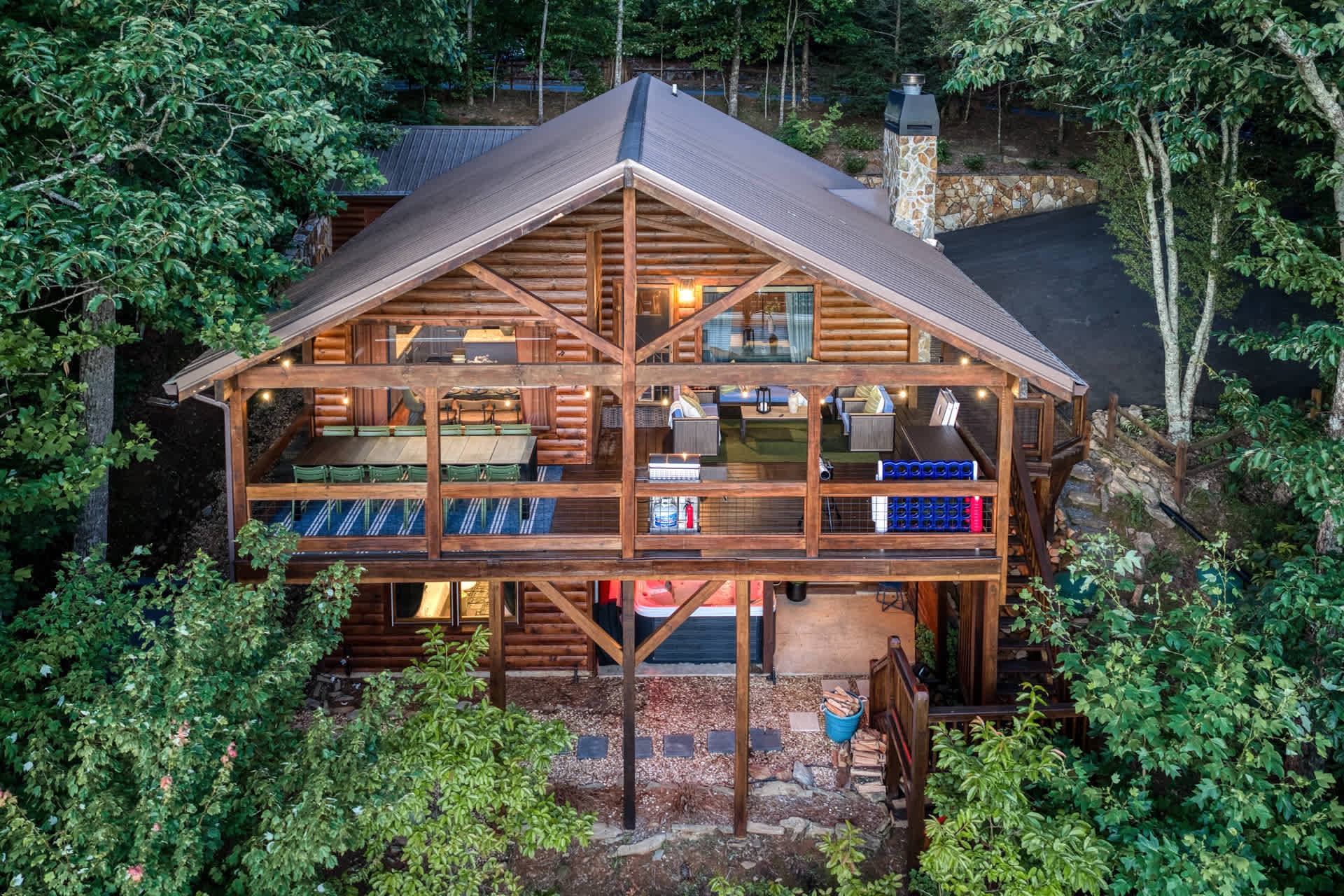 Mountain Views | Sauna | Hot Tub | Movie Theater — photo 5