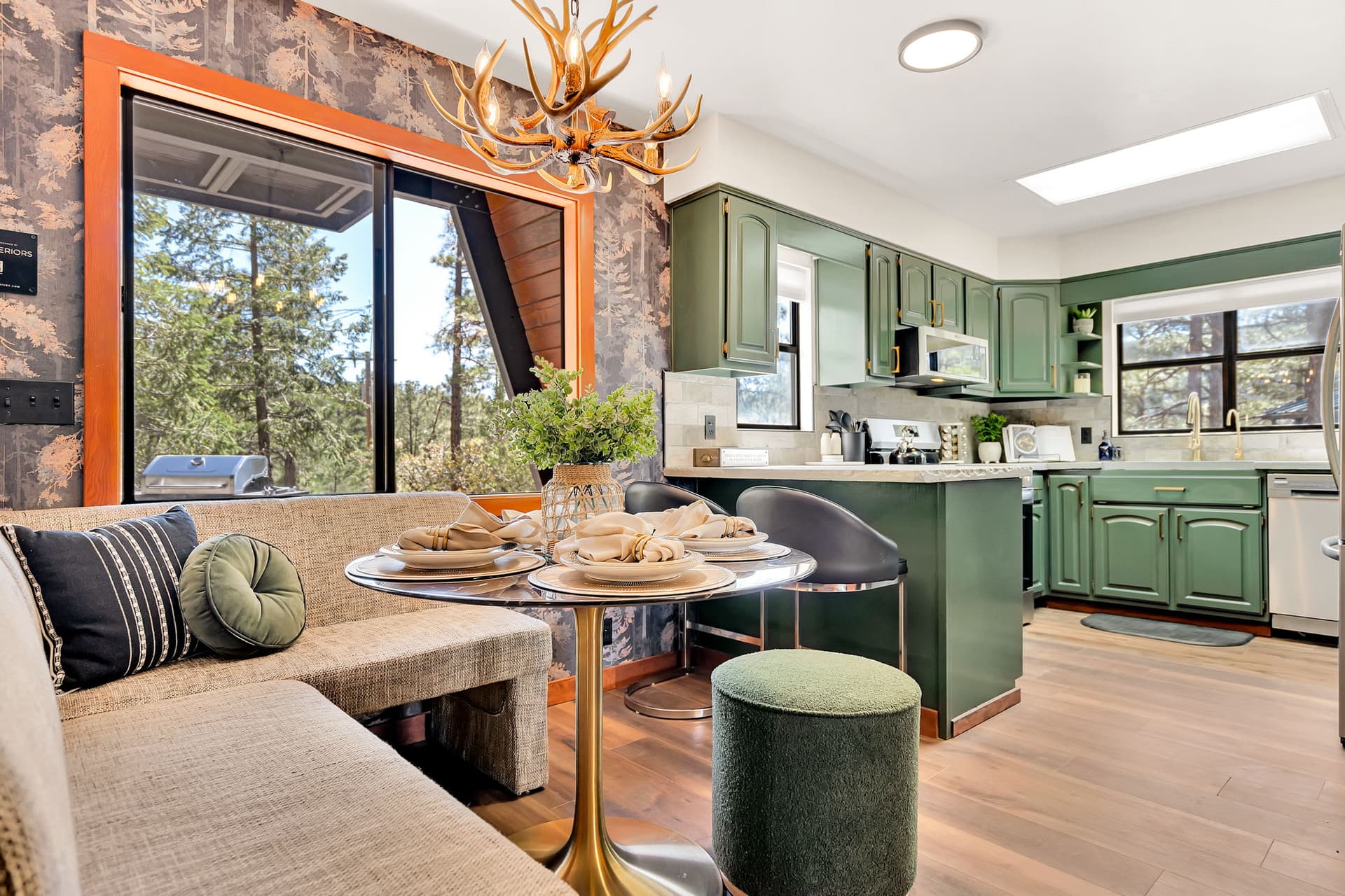 Green Roof A-Frame: Endless Views | Modern Cabin — photo 3
