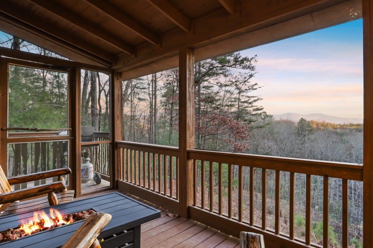 Mountain Views | Hot Tub | Fire Pit | BBQ — photo 1