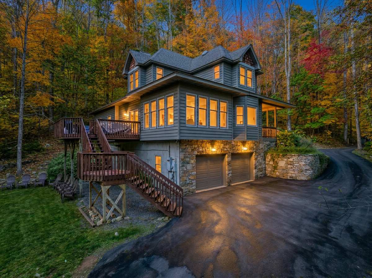 Mountain Views | Hot Tub | Firepit | Game Room — photo 1