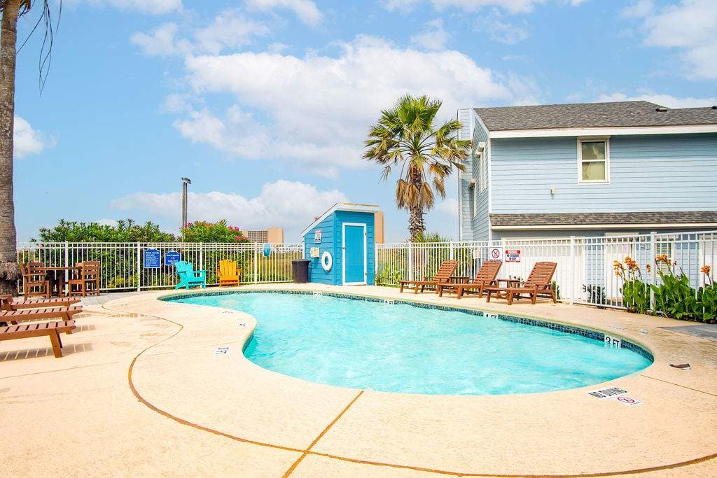Coastal Casa-Ocean Views | Family Friendly | 5BR! — photo 1
