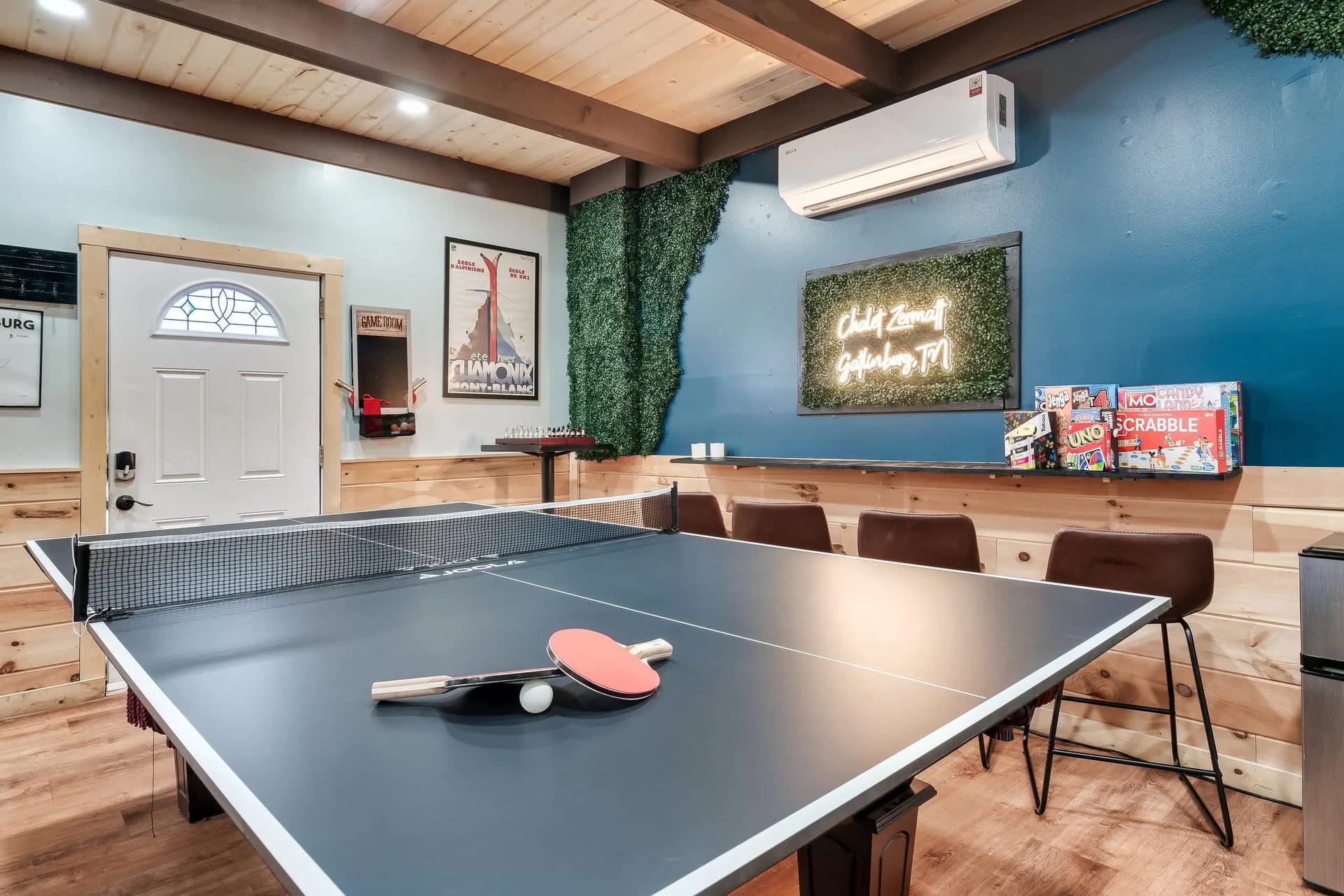 Smoky Mountain Escape | Hot Tub & Game Room — photo 4