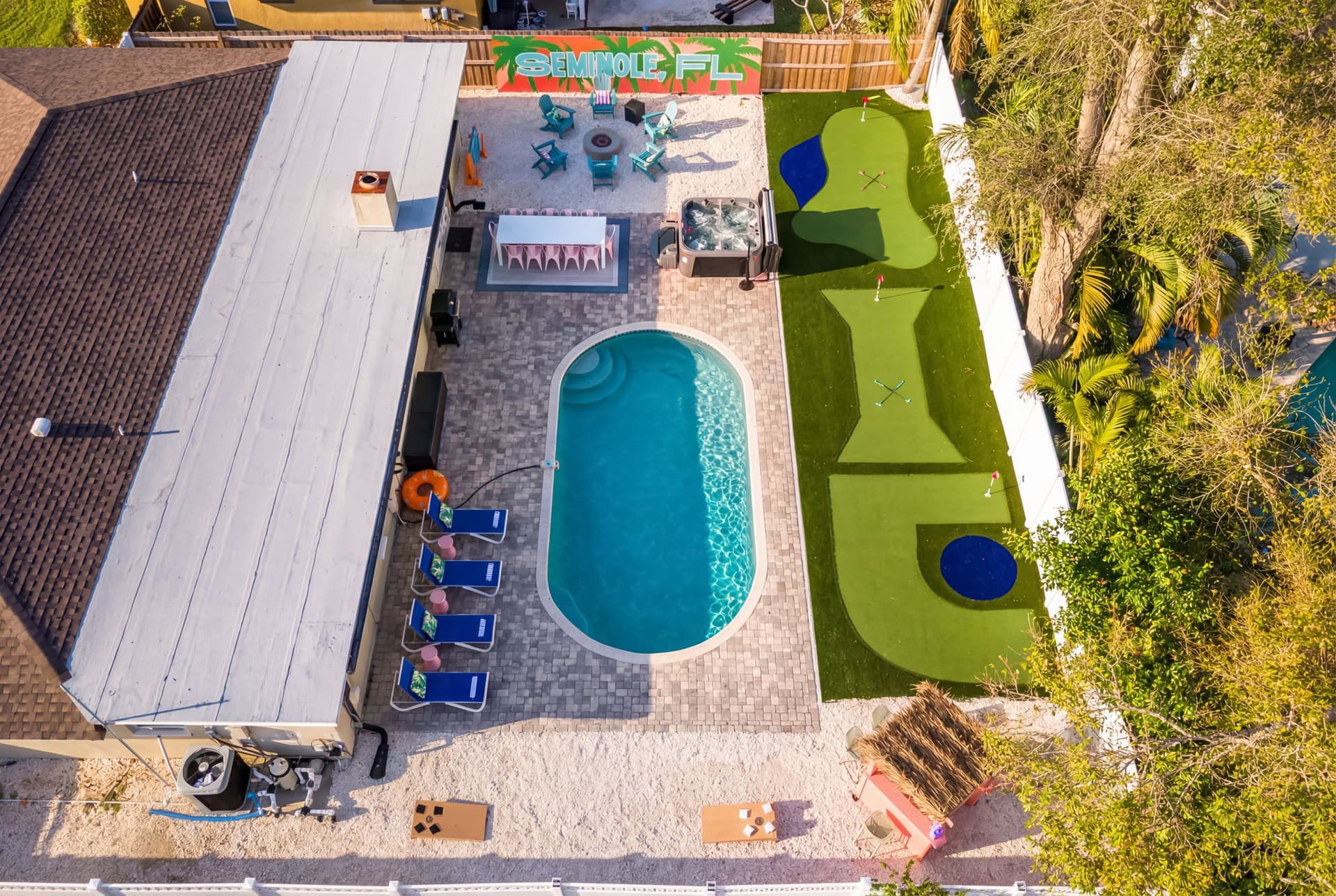 Family Beach Escape | Pool, Spa & Mini Golf — photo 1
