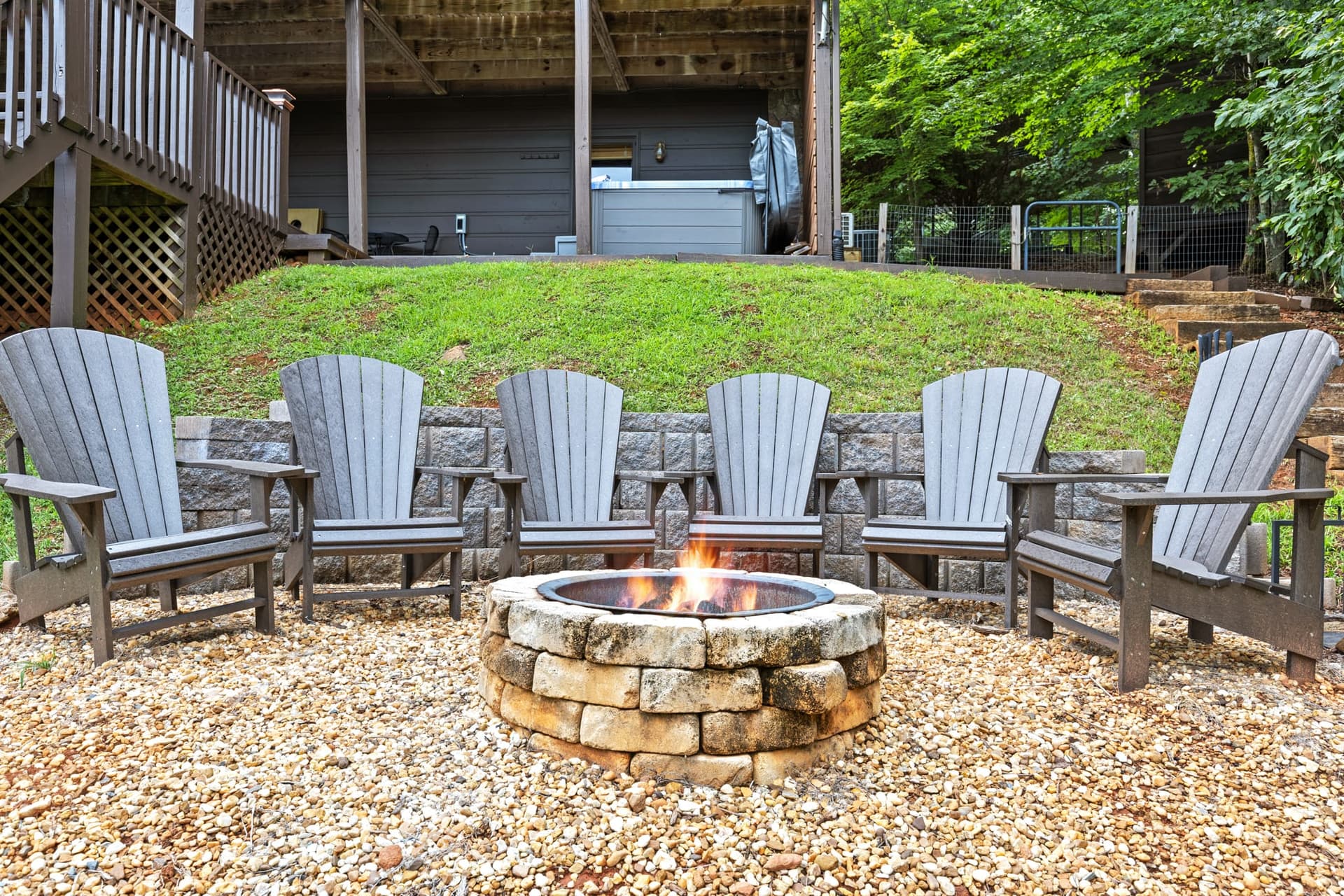 Mountain Views | Games | Hot Tub | Fire Pit | BBQ — photo 5