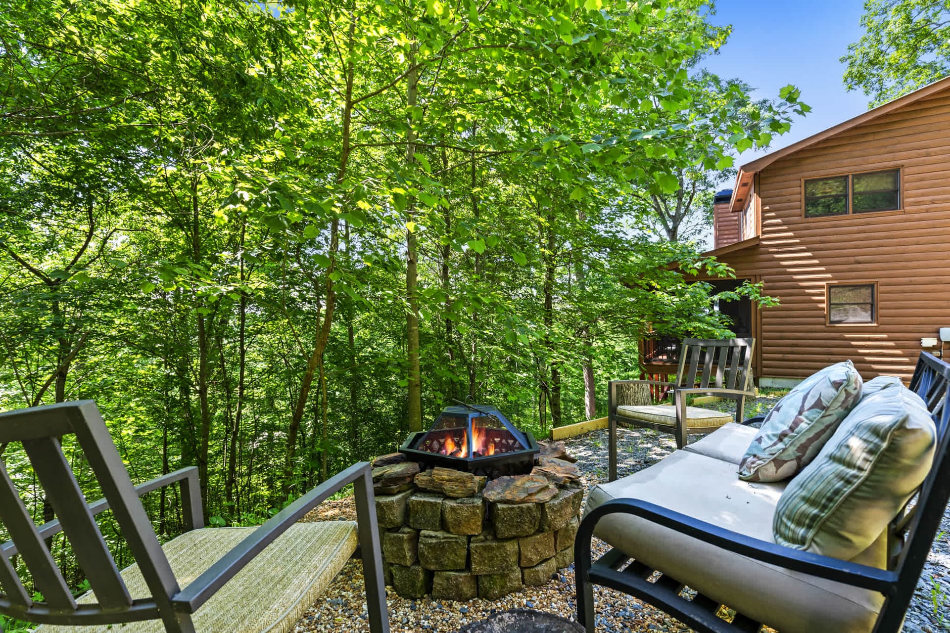 Mountain Views | Hot Tub | Fire Pit | Dog Friendly — photo 5