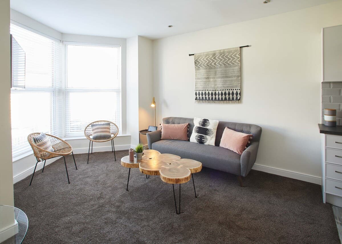 Host & Stay | West Cliff View — photo 5