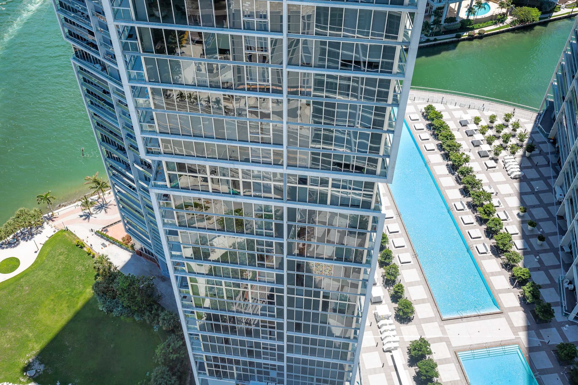 Vibrant Brickell Suite | Group Ready — photo 8