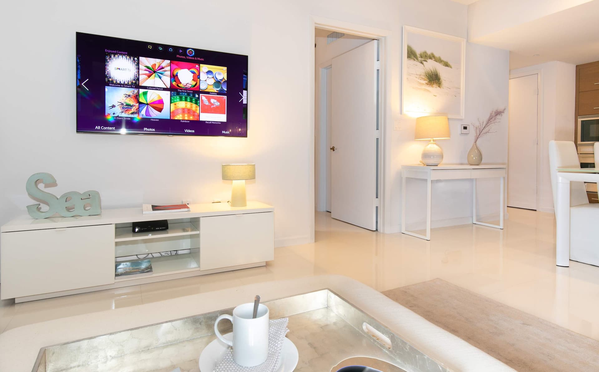 Brickell Urban Retreat with Resort Amenities — photo 8