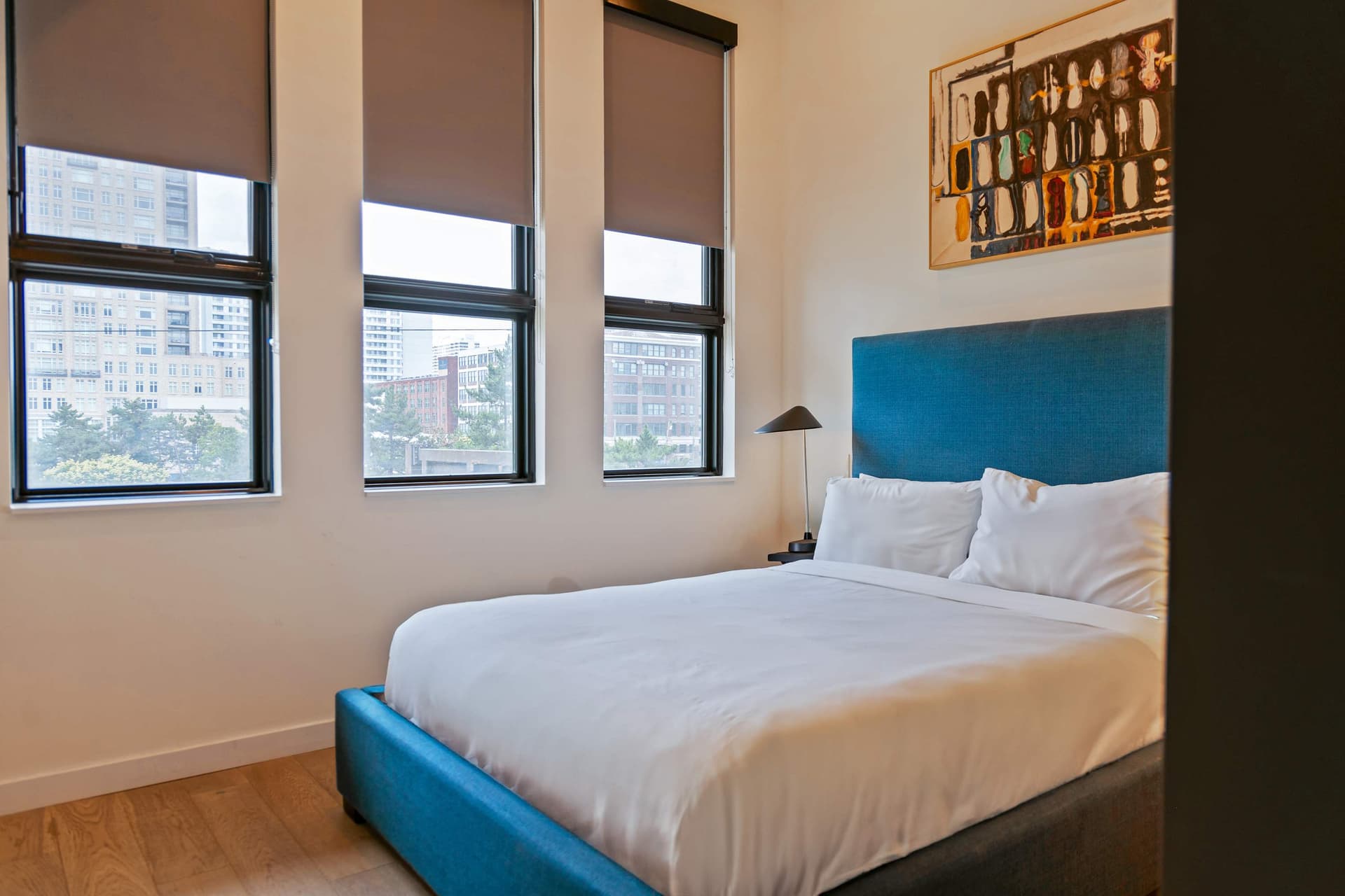 1BR Apt w Roof Deck, Gym, Laundry — photo 1