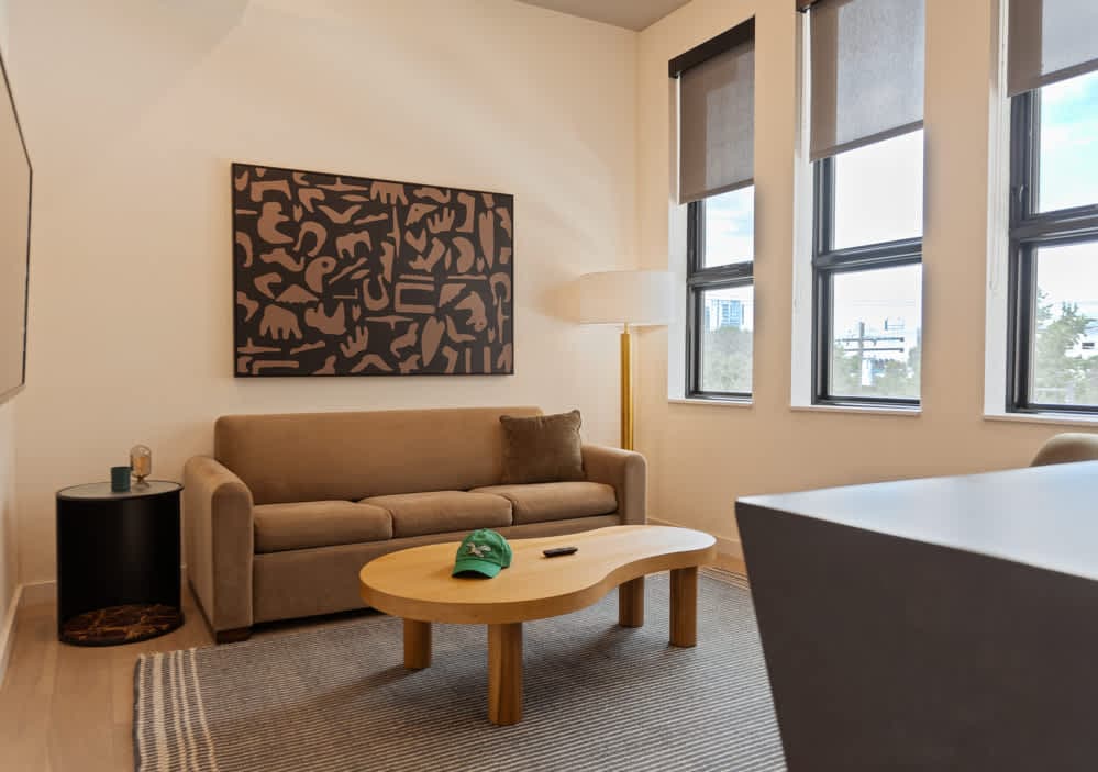 1BR Apt w Roof Deck, Gym, Laundry — photo 1