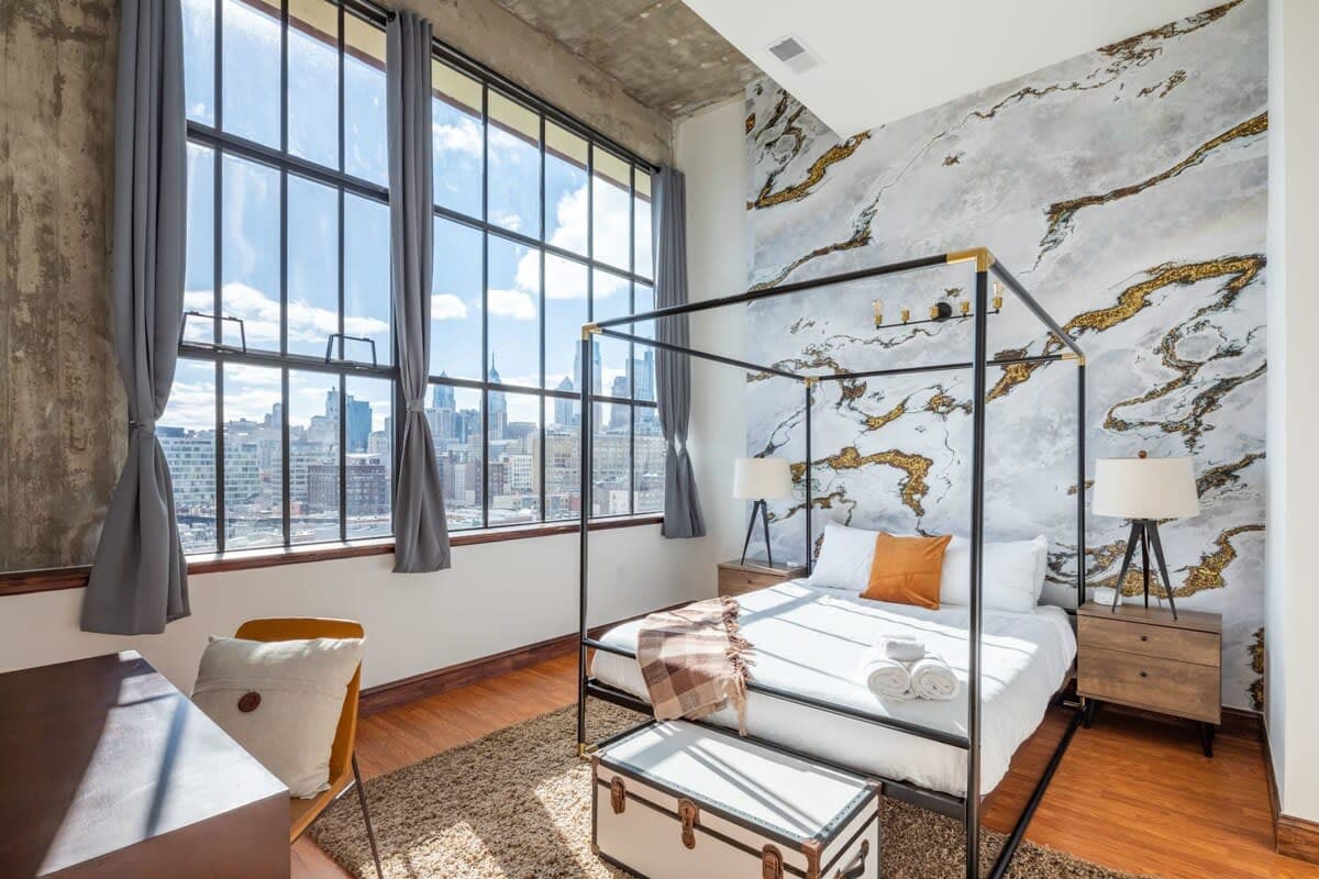 2BR Penthouse w W/D, Gym, On-Site Bar — photo 1