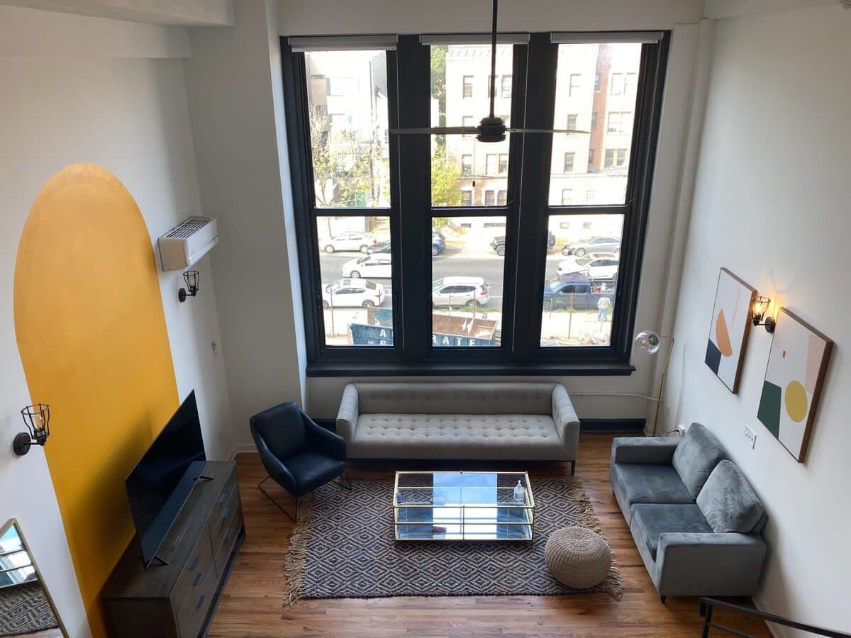 Studio Loft w W/D, Gym, Lounge — photo 1