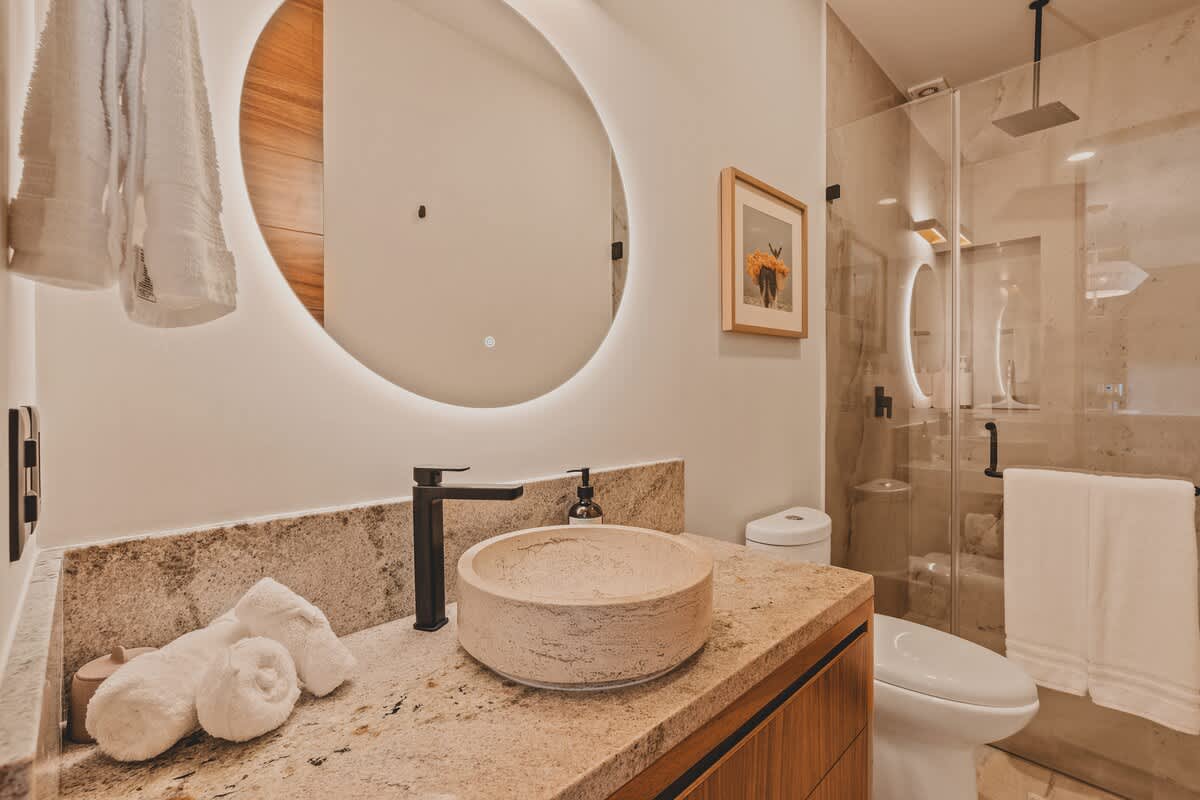 Full bathroom