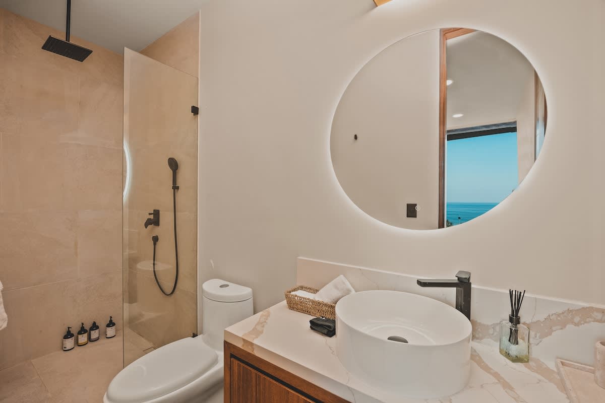 Full bathroom