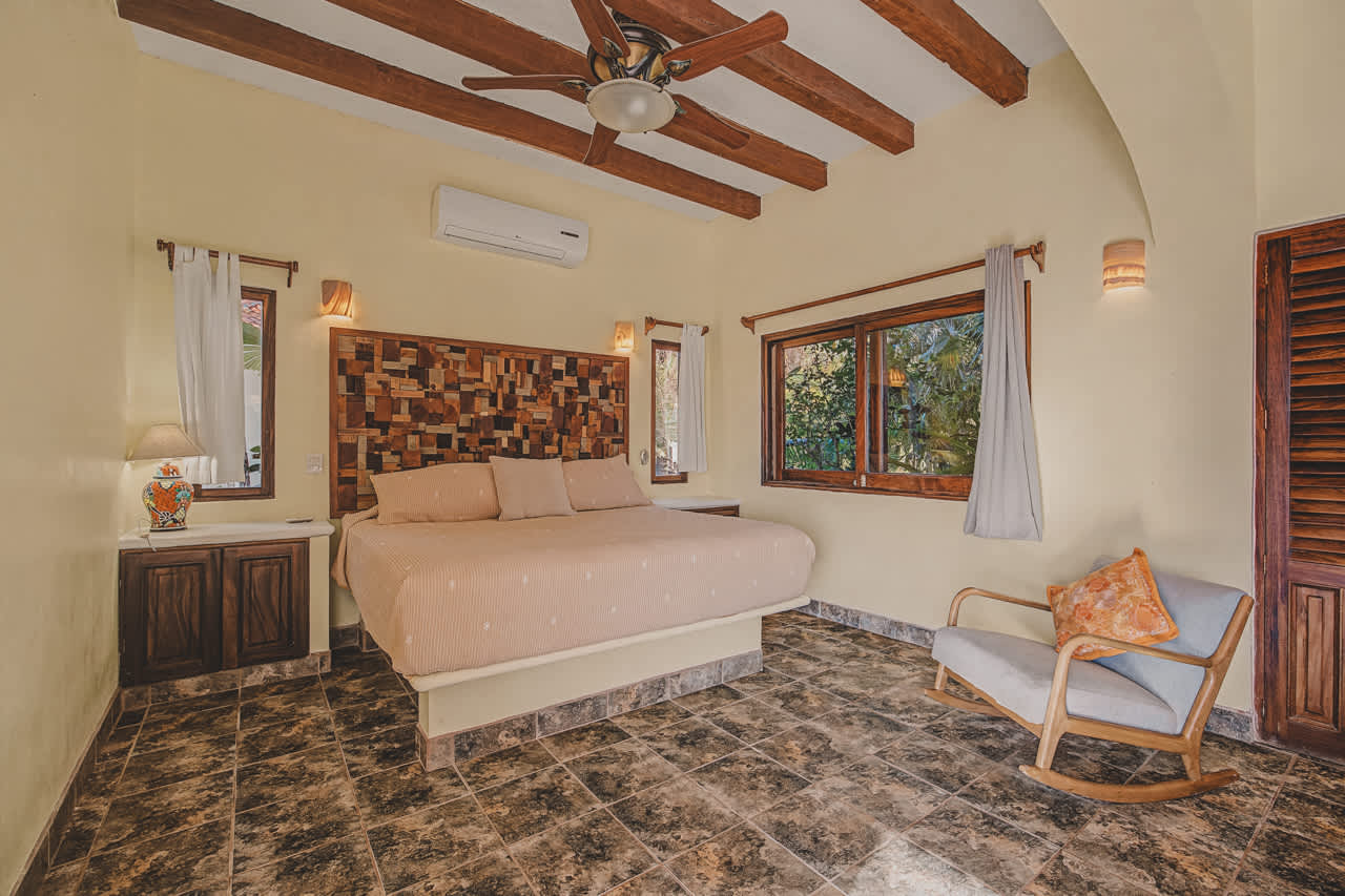 Villa Catalina - Pool - OceanViews - 5 King Suites, photo 59 of 89
