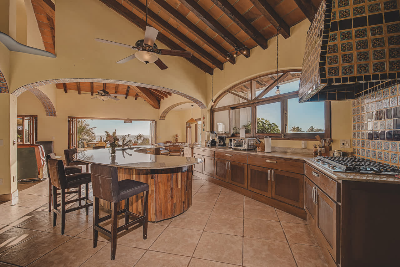 Villa Catalina - Pool - OceanViews - 5 King Suites, photo 74 of 89