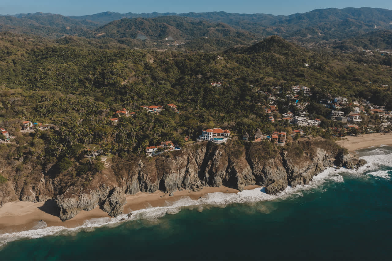 Villa Catalina - Pool - OceanViews - 5 King Suites, photo 32 of 89