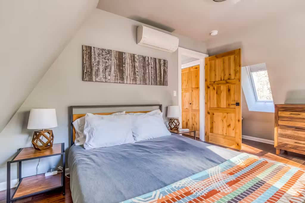 A-Frame of Mind - Secluded Escape  Hot tub — photo 2