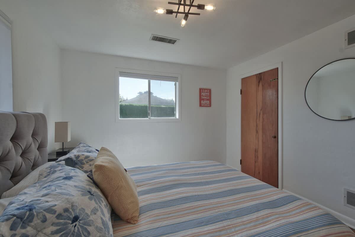 Queen Bedroom
