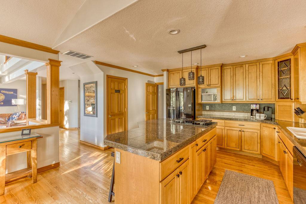 Brightside Retreat - Resort Pool, Games, Pets — photo 4